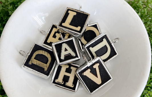 Vintage Anagrams Game Tile Soldered Jewelry Charm